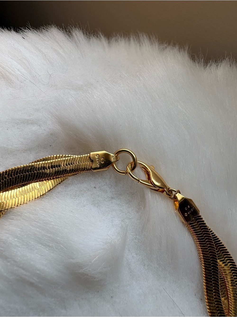 Vintage Avon Costume Jewelry Statement Gold tone Chain and Pearl Cluster - Picture 3 of 4
